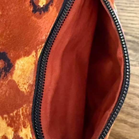 Large Donna Sharp floral tote in great pre-owned condition - Picture 6 of 7